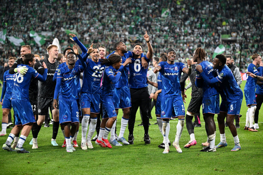 PLAVCI SU KOMPLETIRALI FUDBAL: Čelsi je prvi klub kojem je ovo pošlo za rukom!