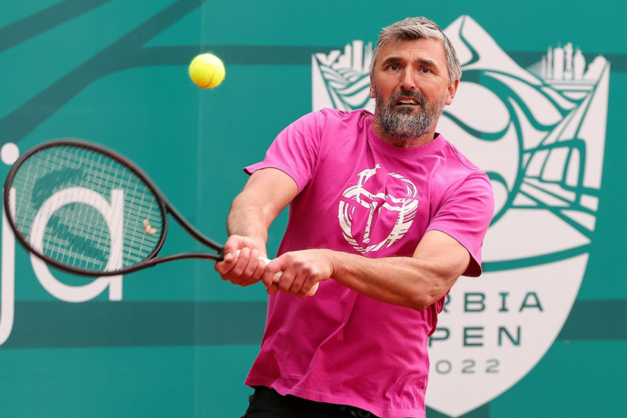 HVALI GA KAO ROĐENOG BRATA: Hrvat analizirao nedavni Vimbldon - posebnu poruku je imao za Đokovića i Sinera!