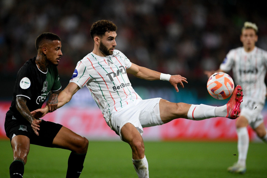 SADA JE I ZVANIČNO: Crvena zvezda predstavila veliko pojačanje, otkrio ciljeve i koji broj će nositi!