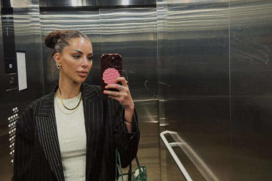 ZBOG VERENICE JE PAO U DEPRESIJU: Holandski golman u potpunom šoku - za sve su krive njene grudi! (FOTO)