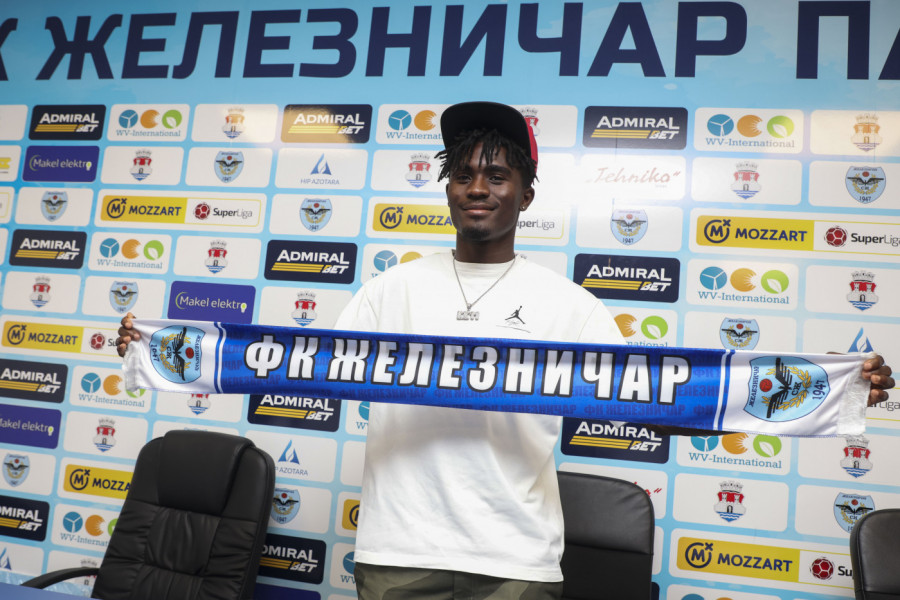 SADA JE I ZVANIČNO: Karikari se vratio u Srbiju - Ganjanin je poslao glasnu poruku za navijače!