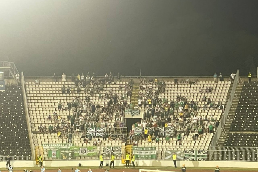 SPEKTAKL U HUMSKOJ: Škoti zauzeli svoje mesto - navijači Hibernijana gromoglasno bodre svoju ekipu! (FOTO)