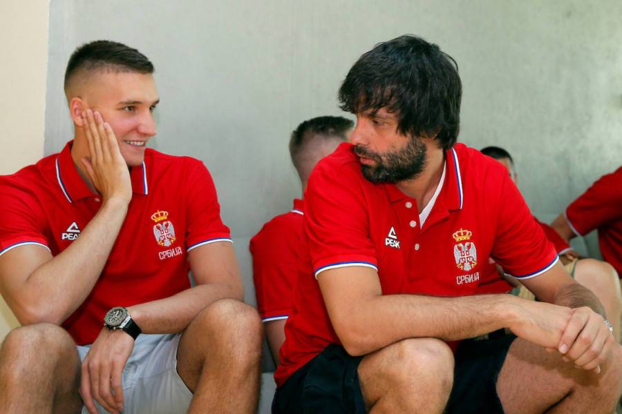 ŠTA TO RADE BOGDAN I TEO? Sadašnji i bivši kapiten uhvaćeni zajedno (SPORTISSIMO PAPARACO)