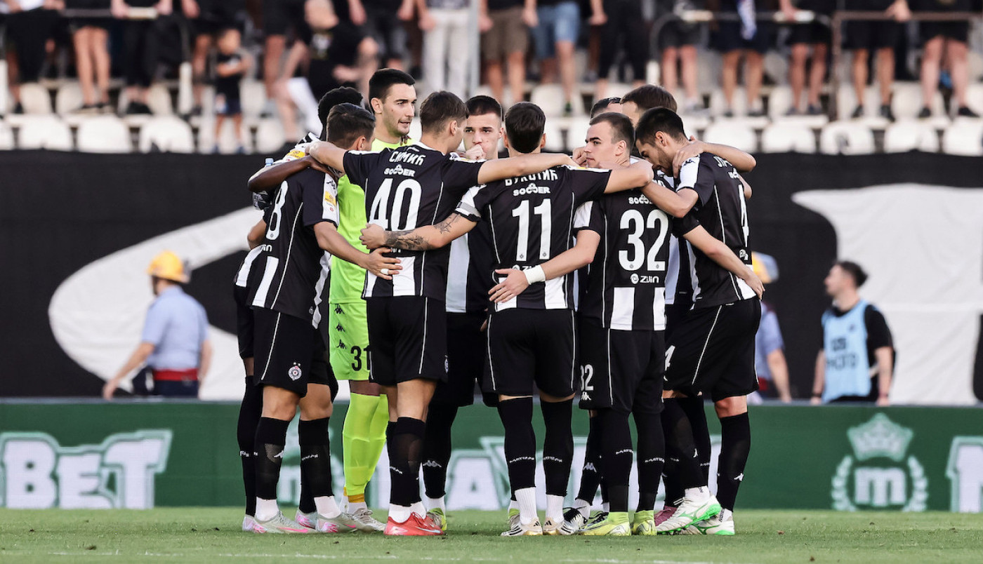 CRNO-BELI U NOĆNOM POHODU: Pomerena utakmica Partizana i Spartaka!