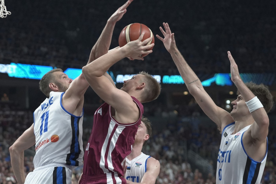UMALO NOVI ŠOK NA EVROBASKETU: Krcata dvorana u Rigi ispratila meč rivala Srbije!