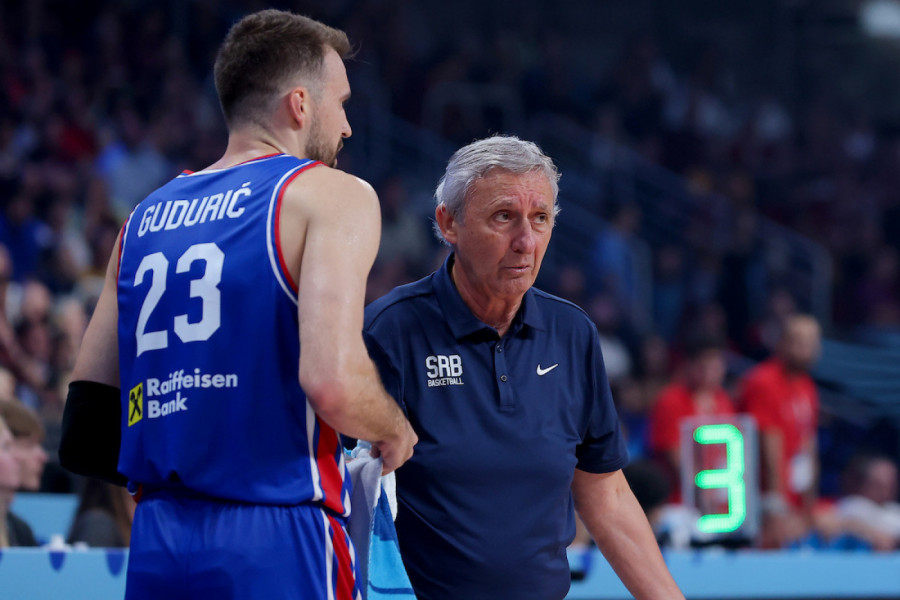 SADA JE SVE JASNO: Evo sa kime će Srbija ukrstiti koplja u osmini finala Evrobasketa!