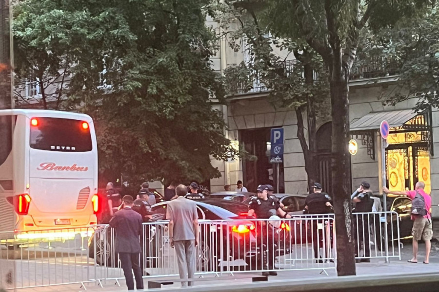 VRVI OD POLICIJE! Evo kako su Englezi krenuli ka Marakani! (VIDEO)