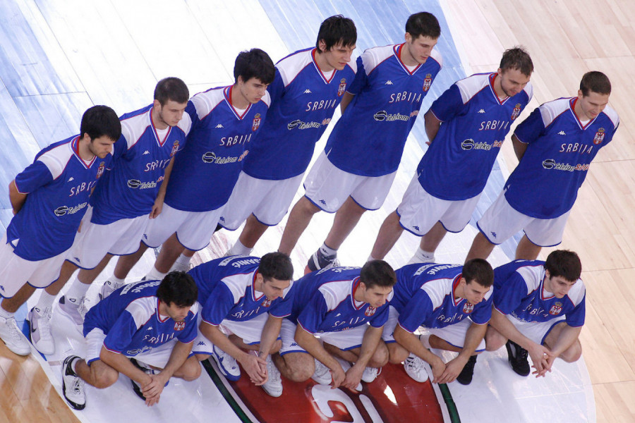 BIVŠI REPREZENTATIVAC SRBIJE POTKAČIO PEŠIĆA: "On lupeta kako mu šta odgovara"