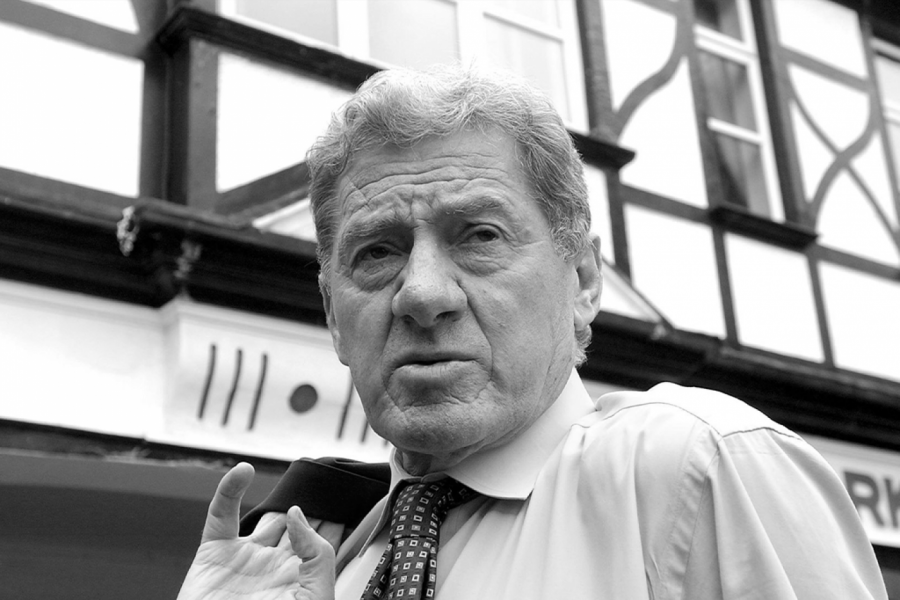 ENGLEZI PLAČU ZA MANDARIĆEM: Pogledajte kako se britanski mediji opraštaju od čuvenog Srbina! (FOTO)