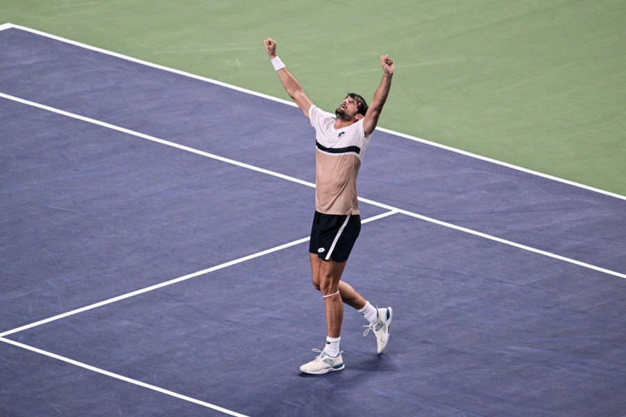 NOVAKOV PROTIVNIK NE ZNA KADA SE IGRA POLUFINALE! Hit reakcija najveće senzacije u Šangaju! (VIDEO)