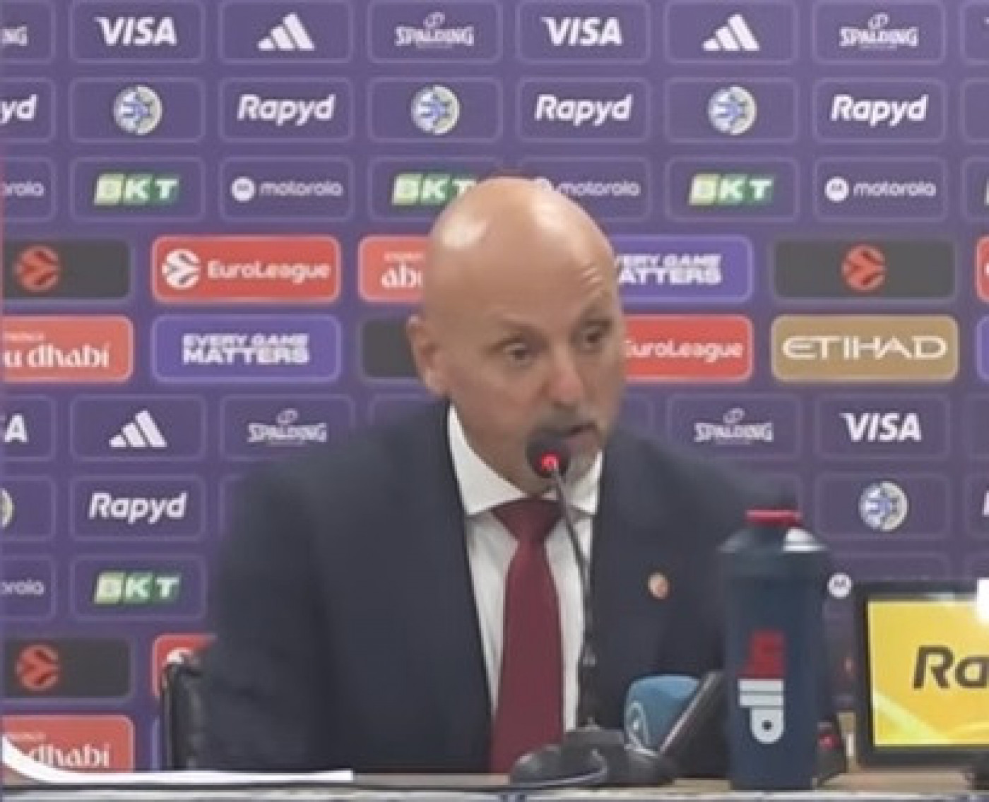 Obradović posle pobede nad Makabijem