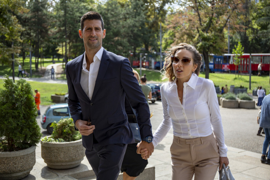 JELENA JE "KRIVA" ZA SVE! Novak ide redovno na jedno mesto zbog zajedničke prošlosti