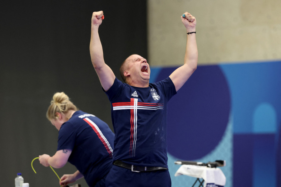 SRBI "UPUCALI" ZLATNU MEDALJU U HRVATSKOJ: Sjajno ostvarenje Damira i Tee Mikec!