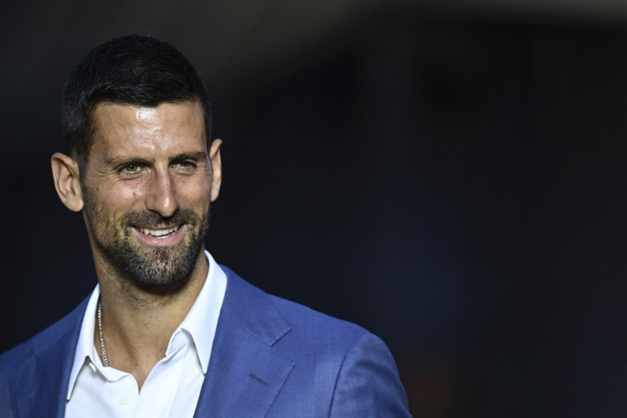 ĐOKOVIĆ  "UKRAO ŠOU" NA CRVENOM TEPIHU: Novakov dolazak zasenio čitav događaj, evo šta je prvo poručio publici! (VIDEO)