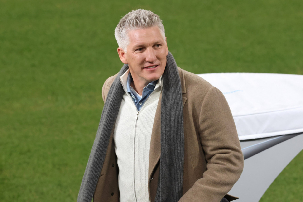 SAMO ŠTO JE ANA PODNELA ZAHTEV ZA RAZVOD: Bastijan objavio fotografiju sa drugom ženom! (FOTO)