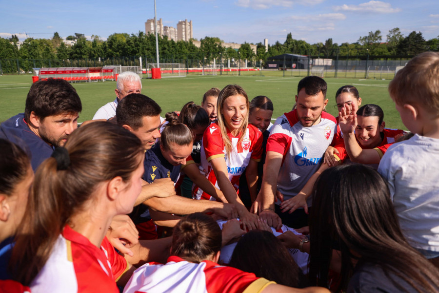 ZVEZDA NA KORAK DO DUPLE KRUNE: Pobedile su starog rivala, čeka se FINALE!