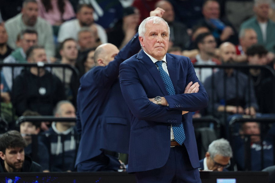 OBRADOVIĆ ZAGRMEO NA KONFERENCIJI: Evo šta je REKAO na pitanje novinara!