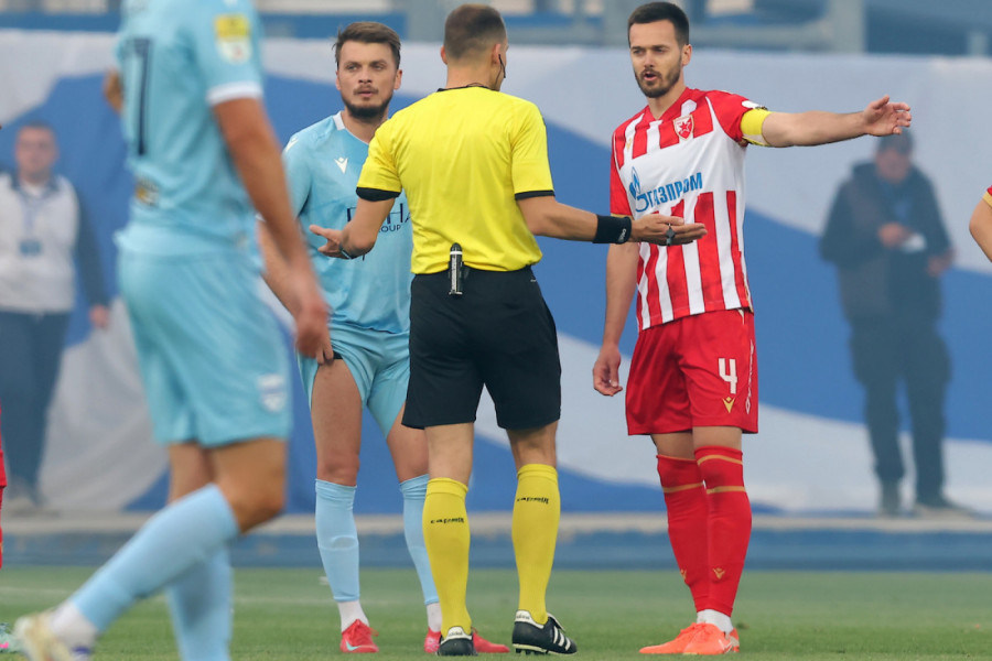 HAOS NA POČETKU MEČA! Prekinut duel Novog Pazara i Crvene zvezde, evo ZBOG ČEGA (VIDEO)