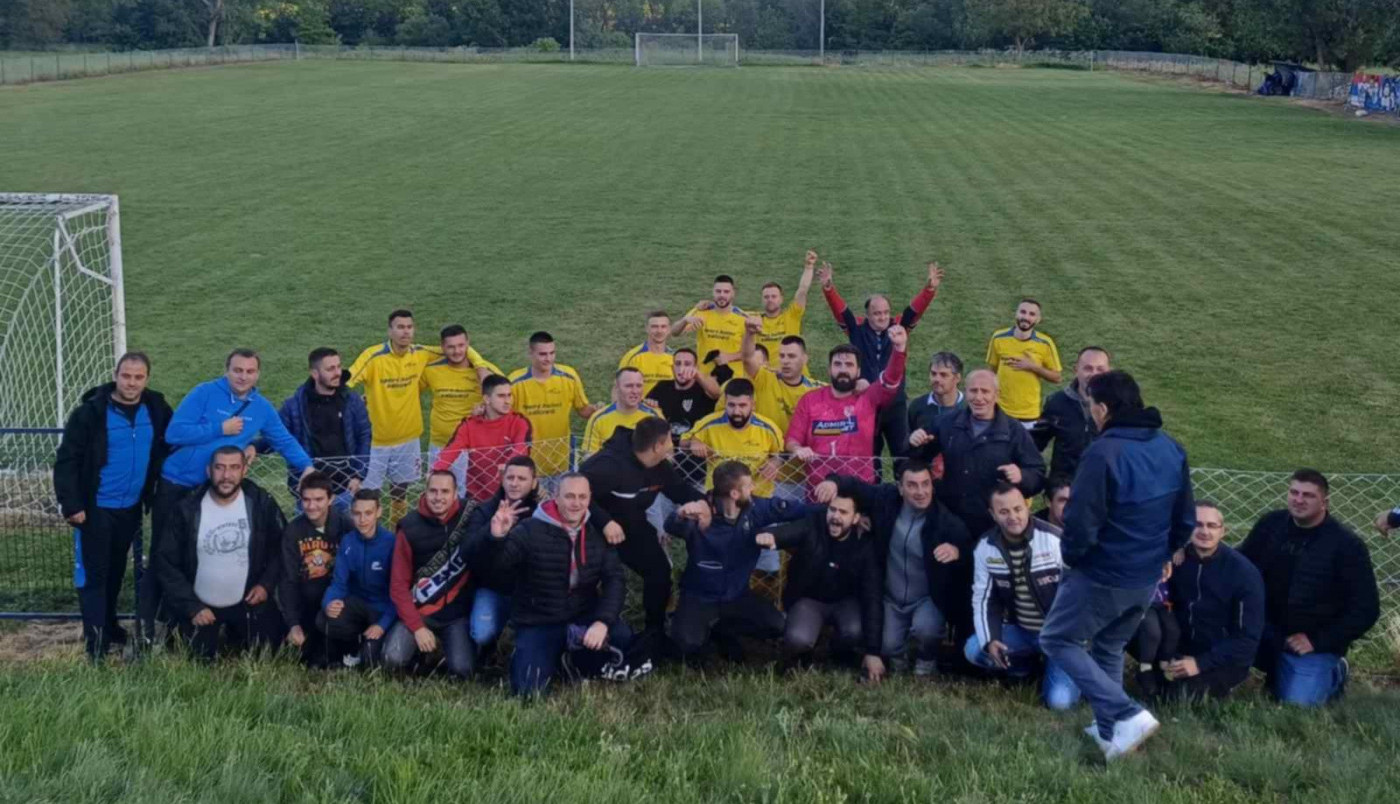 TITULA JE OBEZBEĐENA: Decenijski san aktuelne generacije je ostvaren! (VIDEO) TITULA JE OBEZBEĐENA: Decenijski san aktuelne generacije je ostvaren! (VIDEO)