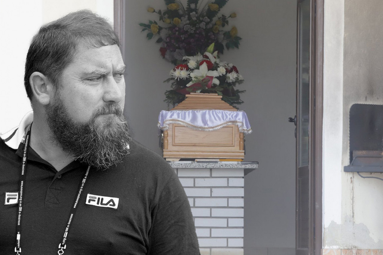 TAJNA FONTANE DAMIRA DOKIĆA: Najtužnija priča iz života Jeleninog oca - unakazili park da bi se njemu osvetili! (FOTO) TAJNA FONTANE DAMIRA DOKIĆA: Najtužnija priča iz života Jeleninog oca - unakazili park da bi se njemu osvetili! (FOTO)