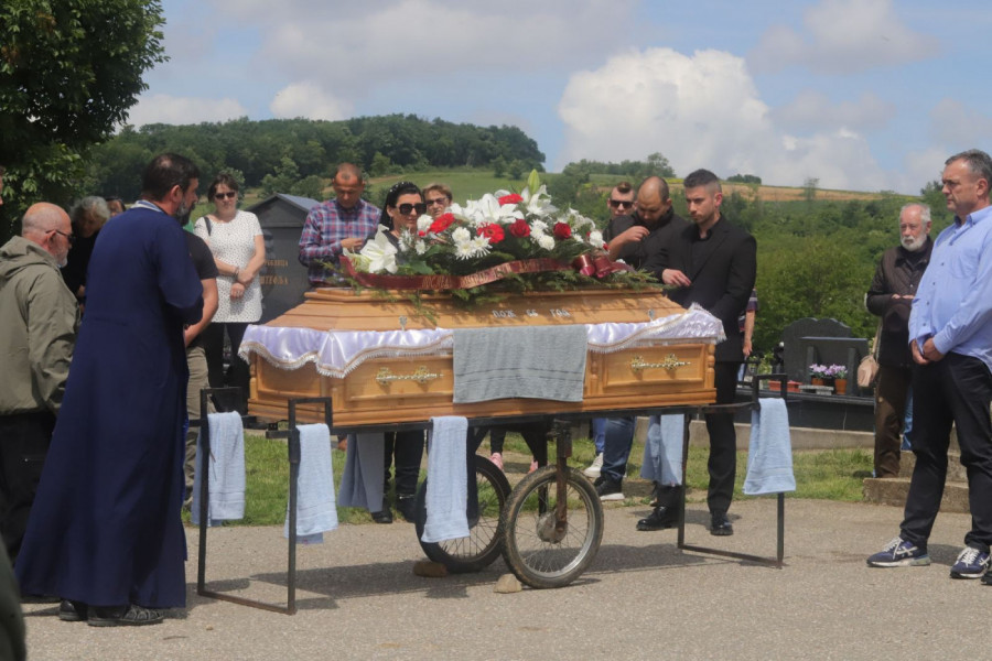 Damir Dokić, sahrana i grob