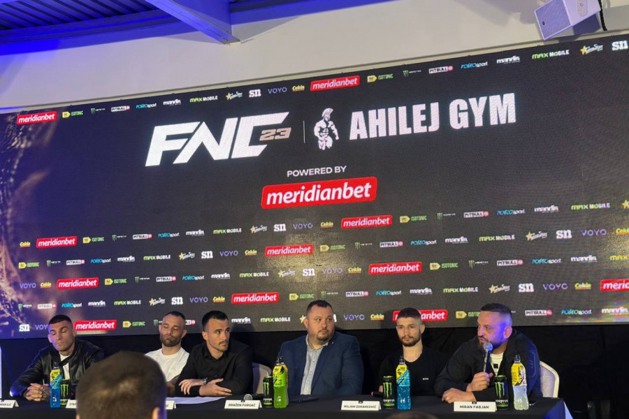 (UŽIVO) DUGO OČEKIVANI MMA SPEKTAKL U ARENI U REŽIJI FNC: Bojković protiv Janičića, Vaso Bakočević sa Angelinijem, a tu su i Miran Fabijan i Aleksandar Ilić!