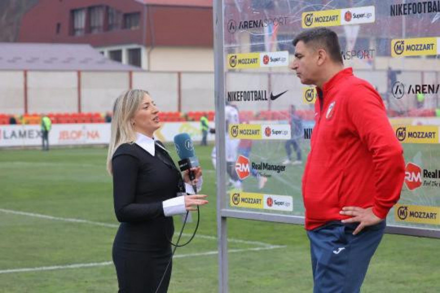 Atraktivnu plavušu će ponovo gledati ljubitelji fudbala širom Srbije