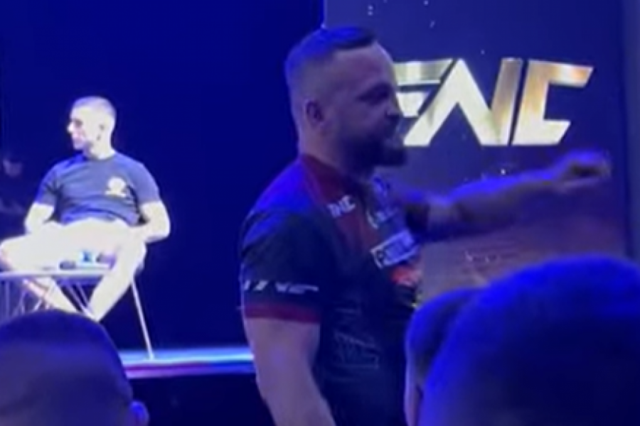 PRVO KOŠKANJE NA MERENJU PRED FNC 23: Slo Roki podbadao Džokera Ilića! (VIDEO)
