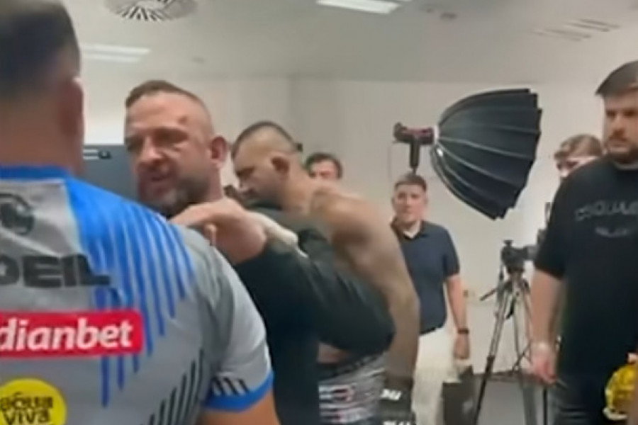 POTPUNI ŠOK! Ovo niste imali prilike da vidite: Teškaši se susreli nakon borbe - reakcija je iznenadila sve prisutne! (VIDEO)