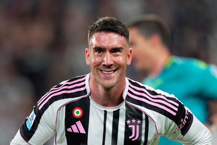 VLAHOVIĆEVA SUDBINA ZAVISI OD NEKOLIKO STVARI: Sportski direktor Milana otkrio da li bi srpski fudbaler mogao da promeni sredinu!