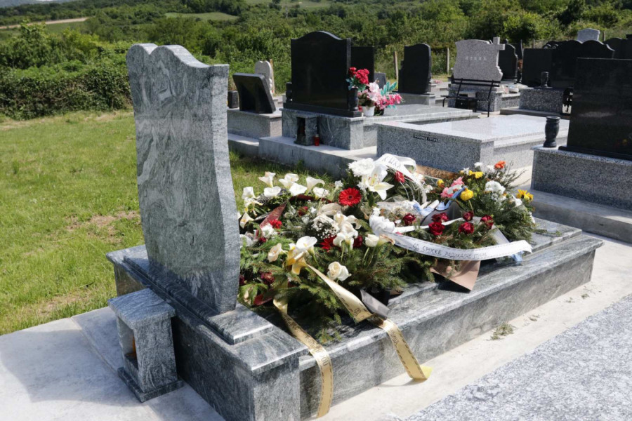Sahrana i grob Damira Dokića
