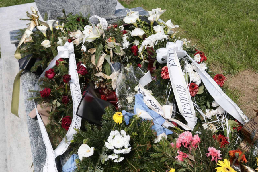 Damir Dokić, sahrana i grob