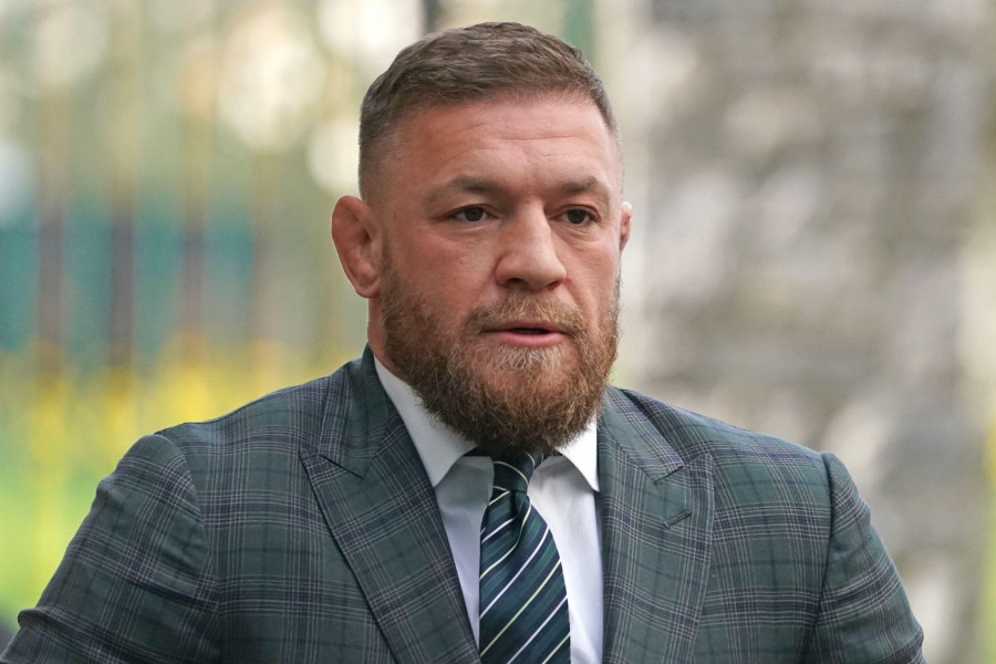 KONOR MEKGREGOR NA PRAGU NAJVEĆE KUPOVINE U ŽIVOTU: Imperija za odrasle u neverovatnoj vrednosti!