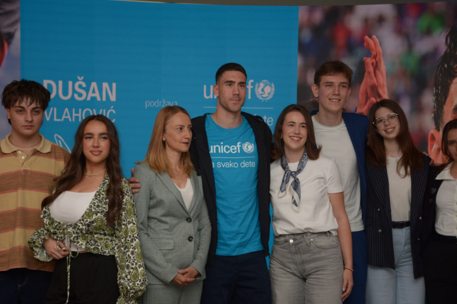 Dušan Vlahović, UNICEF
