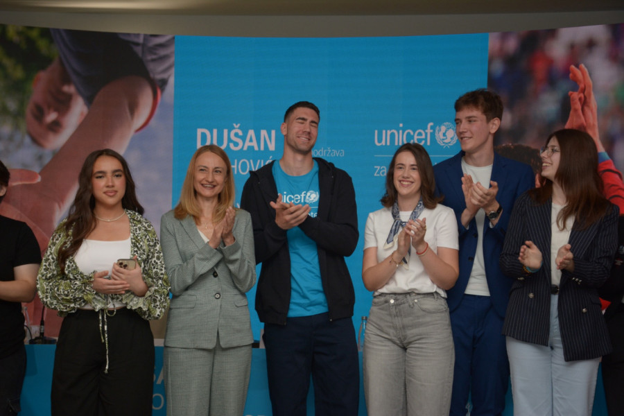 Dušan Vlahović, UNICEF