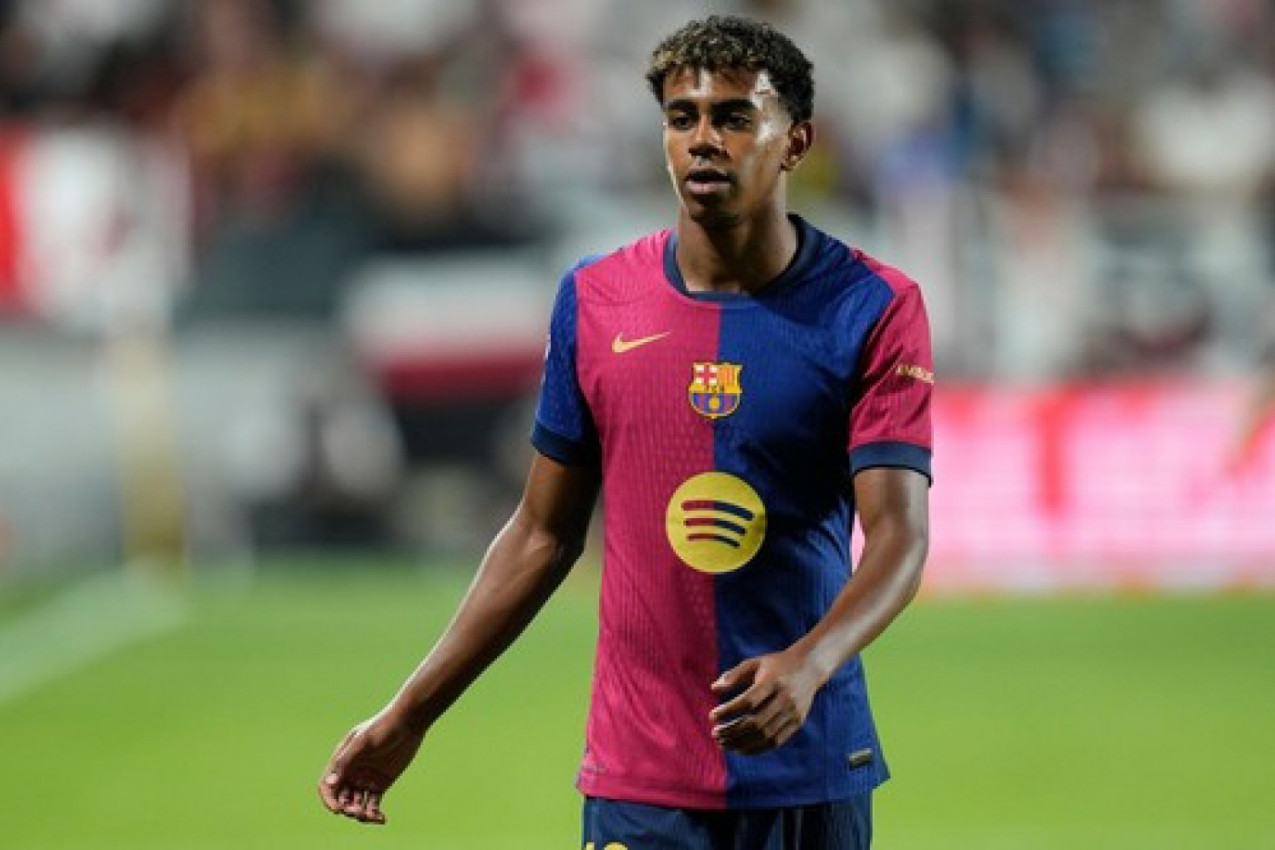 KO VOLI NEK IZVOLI! Jamal produžio ugovor sa Barsom - obeštećenje prava SITNICA! KO VOLI NEK IZVOLI! Jamal produžio ugovor sa Barsom - obeštećenje prava SITNICA!