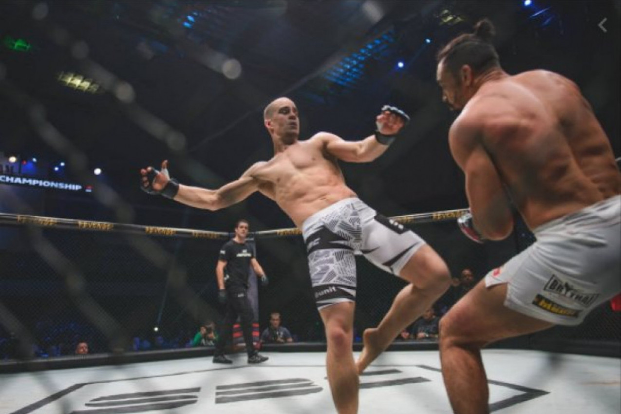BITI ILI NE BITI: Srbin na UFC spektaklu za meč karijere! Protivnik mu je strašan nokauter