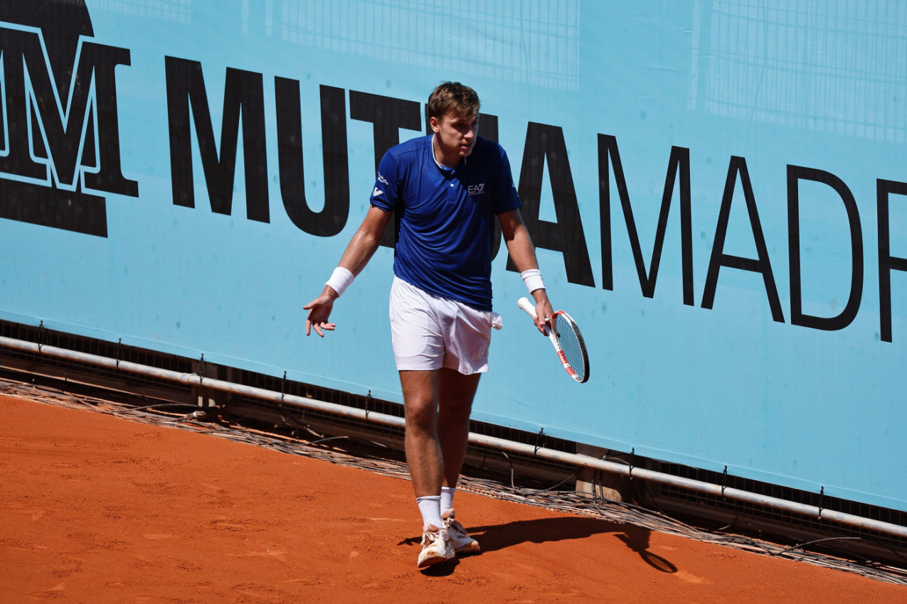 HAMAD MEĐEDOVIĆ OSTAO BEZ GLAVNOG ŽREBA U LONDONU: Srbin pao već na prvoj prepreci! HAMAD MEĐEDOVIĆ OSTAO BEZ GLAVNOG ŽREBA U LONDONU: Srbin pao već na prvoj prepreci!