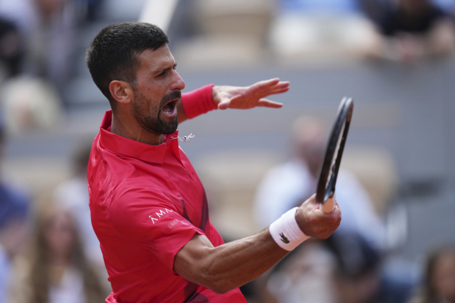 HITNO OGLAŠAVANJE ROLAN GAROSA: Novak je u epicentru interesovanja - organizatori turnira poslali poruku Srbinu! (FOTO)