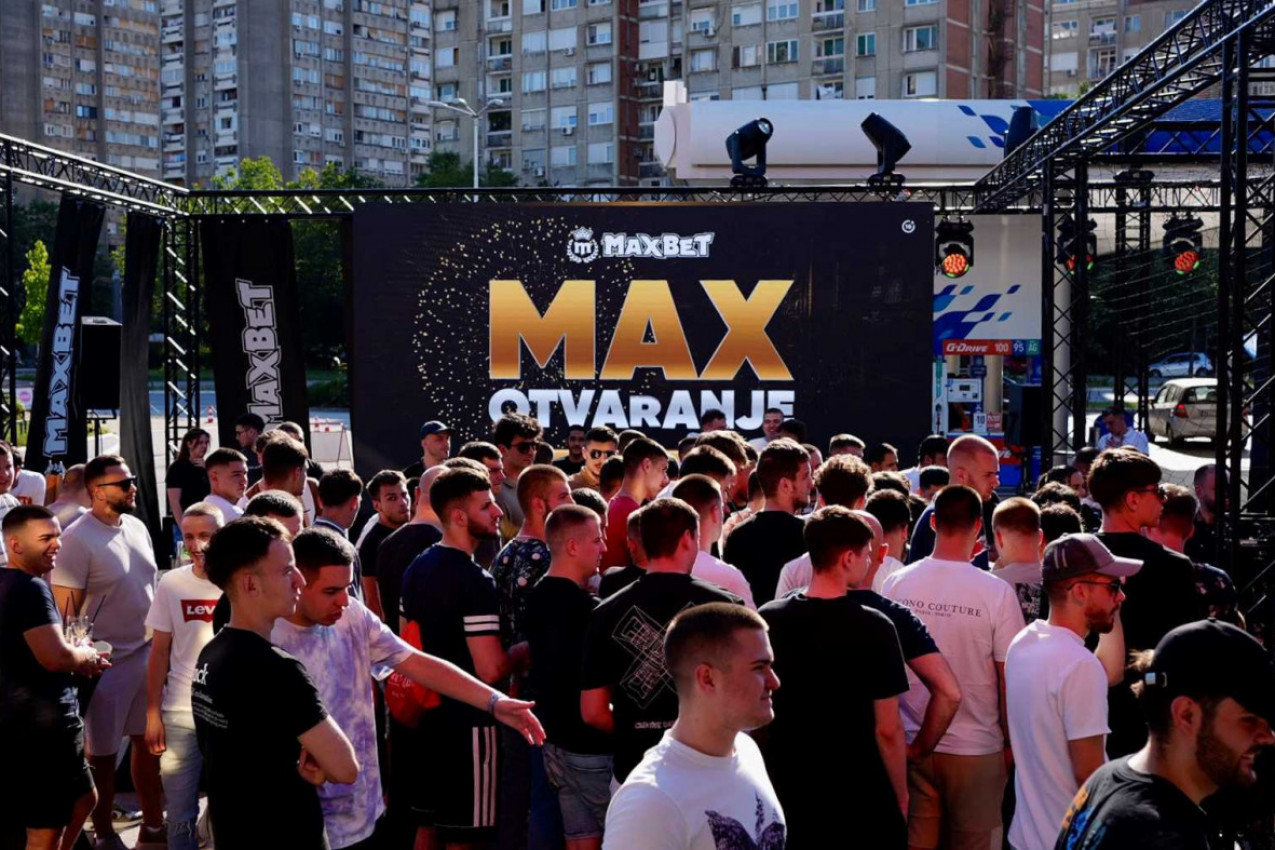 MaxBet otvorio premium lokal u Nišu – uz žurku za pamćenje i tri iPhone-a za  najsrećnije! MaxBet otvorio premium lokal u Nišu – uz žurku za pamćenje i tri iPhone-a za  najsrećnije!
