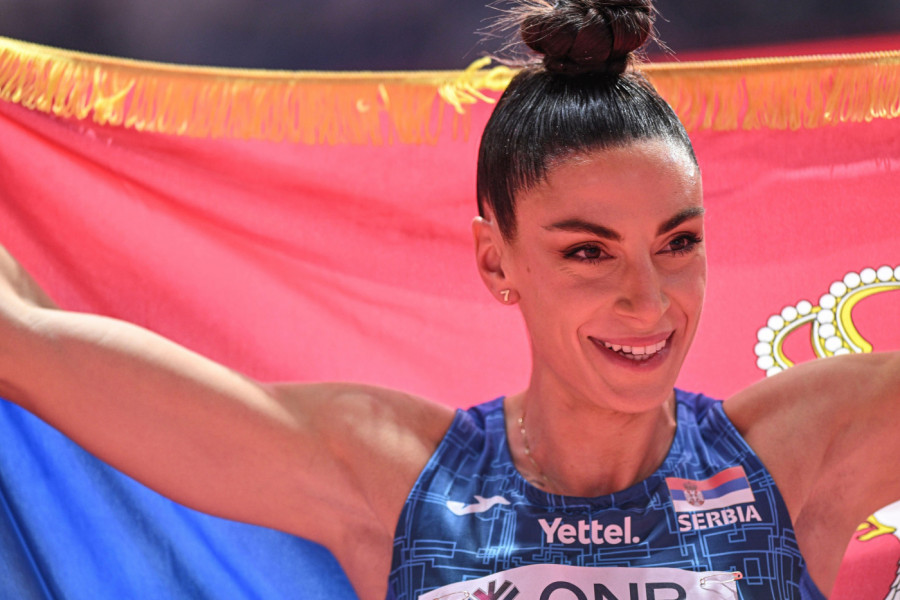SRPKINJE OBORILE REKORD IVANE ŠPANOVIĆ! Srpska atletika ne mora da brine za budućnost!
