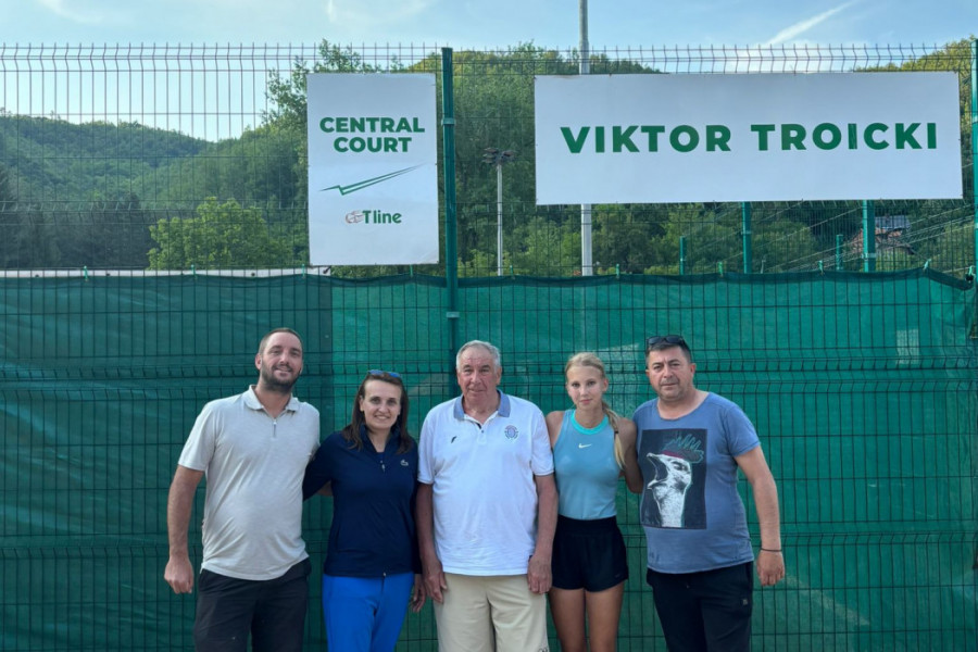 Legendarni Šamil Tarpišćev u poseti teniskim turnirima u Kuršumlijskoj banji!
