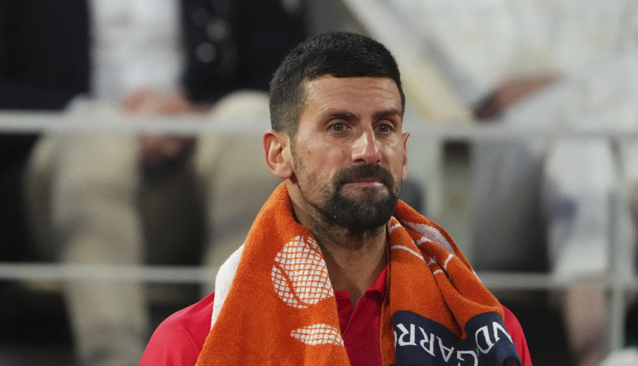 NOVAK U OZBILJNOM PROBLEMU PRED SINERA: Đokoviću se na treningu desilo nešto što nije očekivao