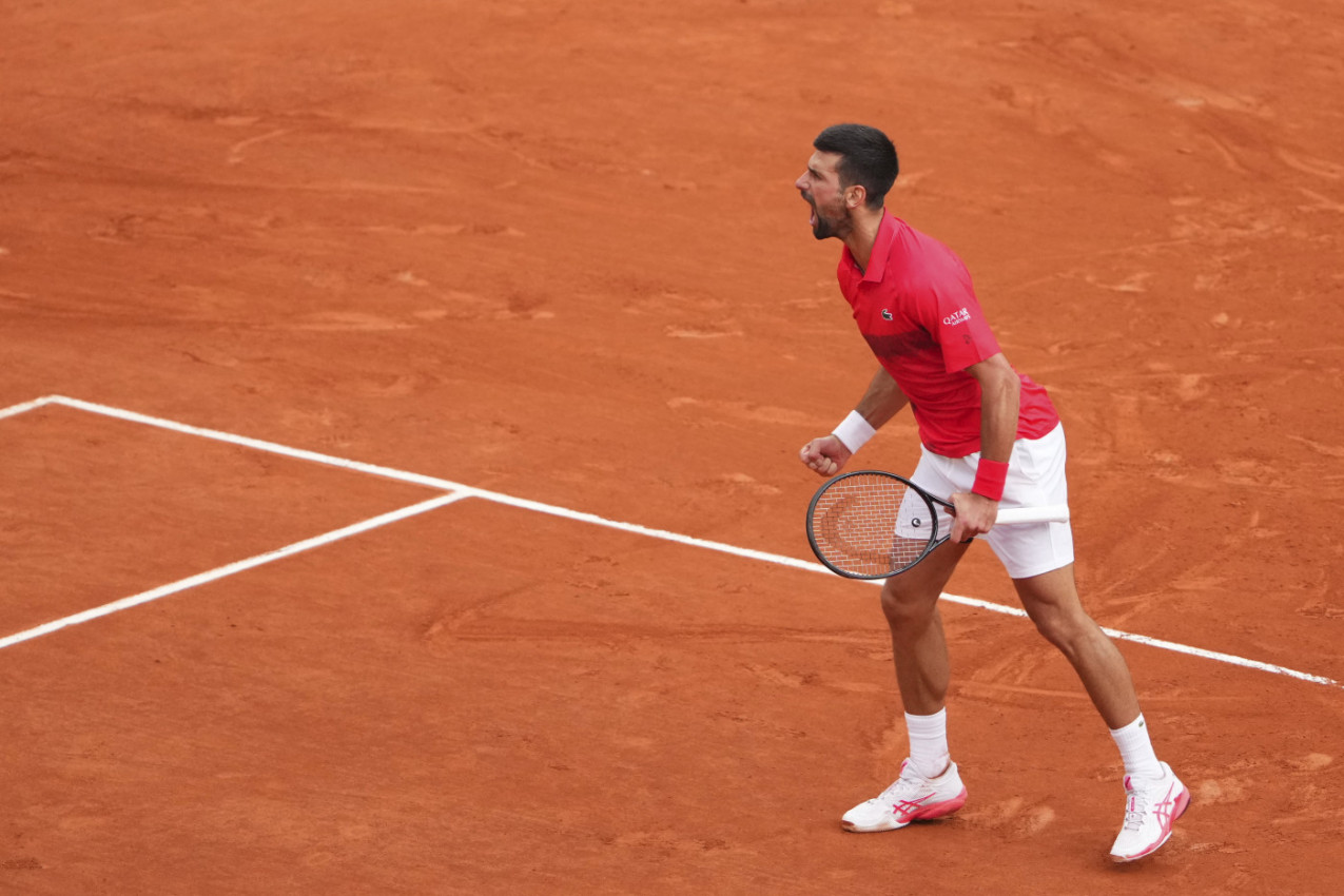 OVOGA PUTA BOLJE NIJE MOGLO: Novak pakuje kofere - Italijan počistio Đokovića na pariskoj šljaci!