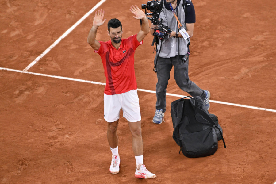 "NE ZNAM DA LI ĆU IGRATI PONOVO": Novak nakon poraza od Sinera zabrinuo sve navijače!