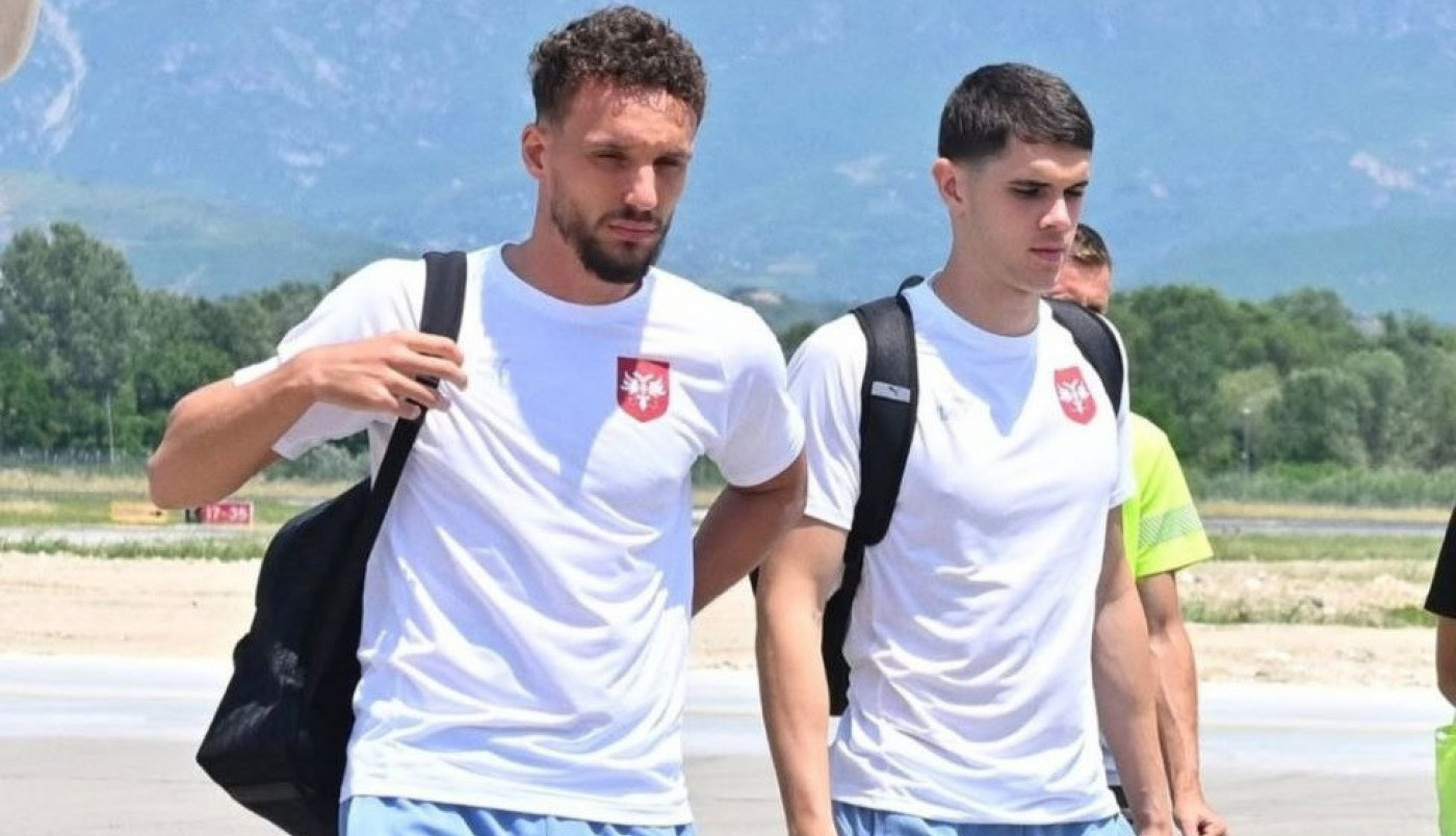 NAORUŽANI DO ZUBA, SA MASKAMA NA LICIMA: Pogledajte kako izgledaju albanski specijalci koji čuvaju "orlove" (FOTO GALERIJA)