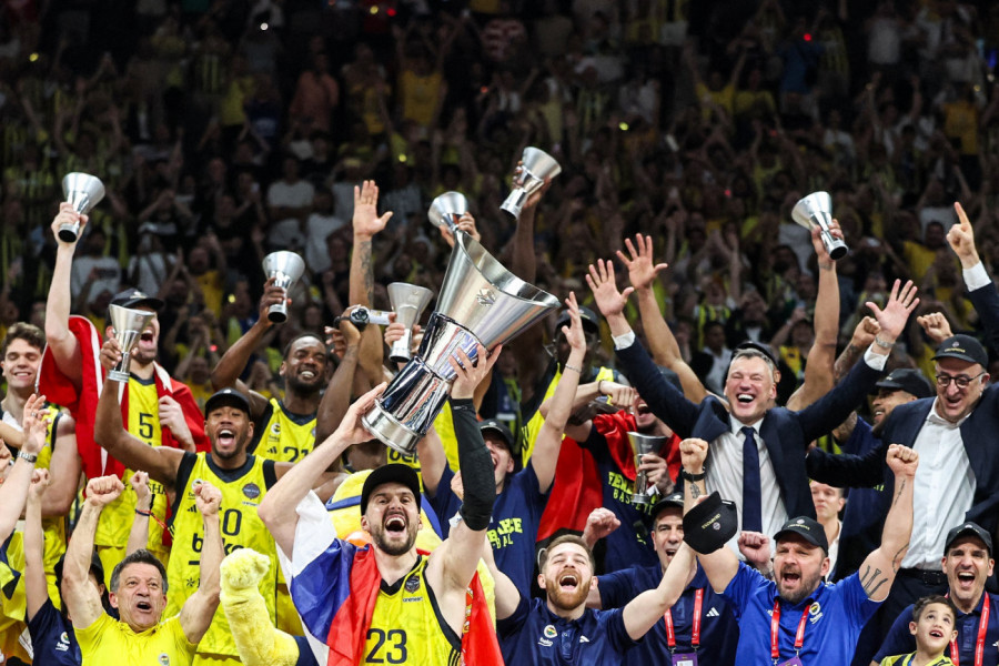 MVP FAJNAL FORA SE OGLASIO, PA SVE OBRISAO: Poslao je jasnu poruku Marku Guduriću i njegovom sledećem klubu!