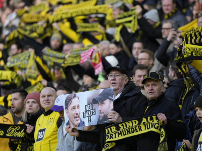Borusija Dortmund uvodi nesvakidašnje pravilo: Ako navijač ne koristi mobilni tokom meča, desi se ovo