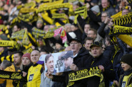 Borusija Dortmund uvodi nesvakidašnje pravilo: Ako navijač ne koristi mobilni tokom meča, desi se ovo