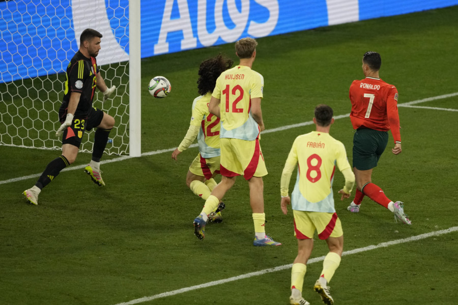 (UŽIVO) PRODUŽECI U FINALU LIGE NACIJA: Španija i Portugal u zanimljivoj borbi za trofej! (VIDEO)